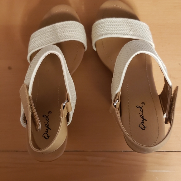 Shoes - Picture 2 of 6